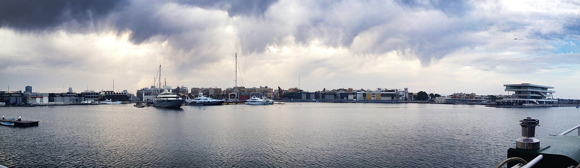 port-2021441_1920